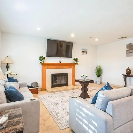 Villa Family Oasis